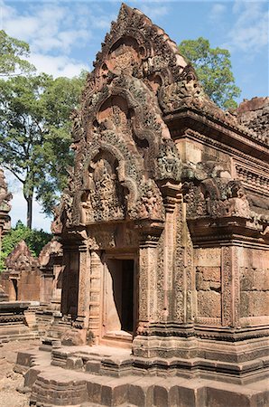 Banteay Srei Hindu temple, near Angkor, UNESCO World Heritage Site, Siem Reap, Cambodia, Indochina, Southeast Asia, Asia Foto de stock - Con derechos protegidos, Código: 841-02990565