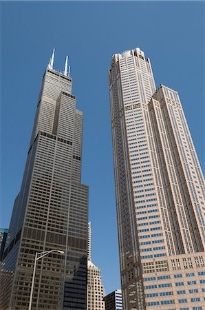 Sears Tower with white aerials, Chicago, Illinois, United States of America, North America Stock Photo - Rights-Managed, Code: 841-02990801