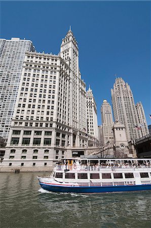 Wrigley Building en arrière-plan, Chicago, Illinois, États-Unis d'Amérique, l'Amérique du Nord Photographie de stock - Rights-Managed, Code: 841-02990810