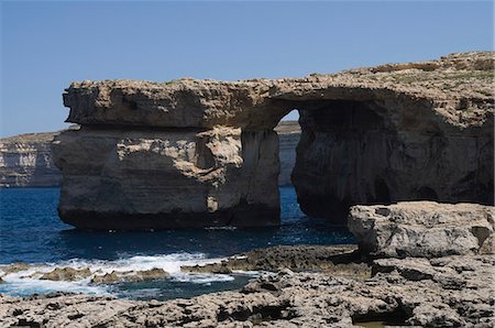 simsearch:841-02708944,k - The Azure Window at Dwejra Point, Gozo, Malta, Europe Stock Photo - Rights-Managed, Code: 841-02991103