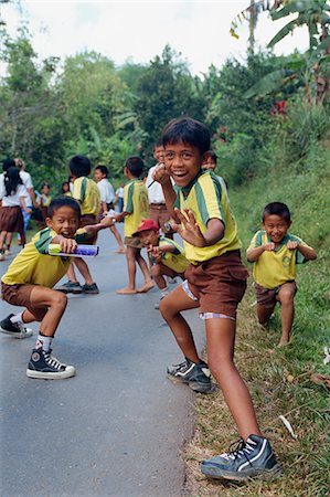 Écoliers, zone de Toraja, Sulawesi, Indonésie, Asie du sud-est, Asie Photographie de stock - Rights-Managed, Code: 841-02991363