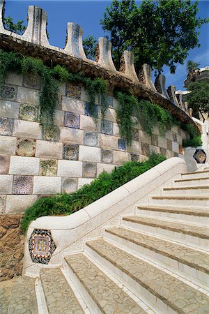 simsearch:841-02914936,k - Gaudi achitecture, steps and walls, Gaudi Guell Park, Barcelona, Catalonia (Cataluna) (Catalunya), Spain, Europe Stock Photo - Rights-Managed, Code: 841-02991585