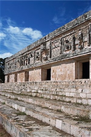 simsearch:841-02709545,k - Nunnery Quadrangle at the Mayan site of Uxmal, UNESCO World Heritage Site, Uxmal, Yucatan, Mexico, North America Foto de stock - Direito Controlado, Número: 841-02991669