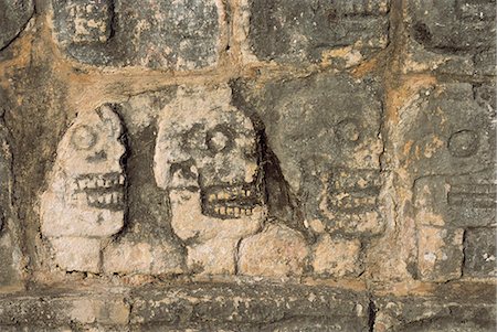 Sculptures de crânes sur le Tzompantli, Chichen Itza, UNESCO World Heritage Site, Yucatan, Mexico, nord-américain Photographie de stock - Rights-Managed, Code: 841-02991661