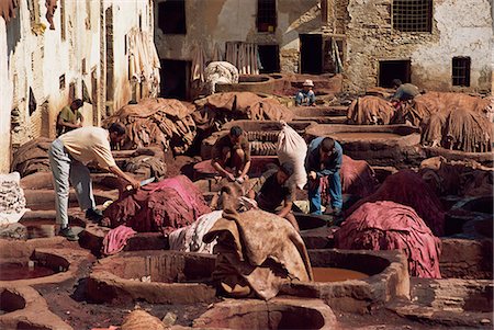 simsearch:841-02944843,k - The Tannery, Fez, Morocco, North Africa, Africa Fotografie stock - Rights-Managed, Codice: 841-02991740
