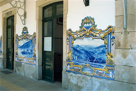 pinhao - Pinhao railway station, famous for its tiles depicting port making, Douro region, Portugal, Europe Stock Photo - Rights-Managed, Code: 841-02991841