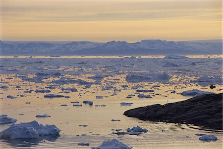 simsearch:841-03066563,k - Icebergs de, le fjord glacé d'Ilulissat, Groenland, baie de Disko, régions polaires Photographie de stock - Rights-Managed, Code: 841-02991875