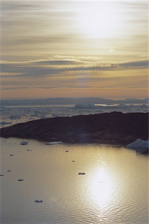 simsearch:600-00846551,k - Icebergs from the icefjord, Ilulissat, Disko Bay, Greenland, Polar Regions Foto de stock - Con derechos protegidos, Código: 841-02991896