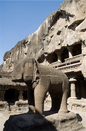 simsearch:841-03067296,k - The Ellora Caves, temples cut into solid rock, UNESCO World Heritage Site, near Aurangabad, Maharashtra, India, Asia Stock Photo - Rights-Managed, Code: 841-02992137