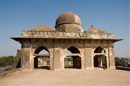 pictures of landmark of madhya pradesh - The Jahaz Mahal or Ships Palace in the Royal Enclave, Mandu, Madhya Pradesh state, India, Asia Stock Photo - Rights-Managed, Code: 841-02992299