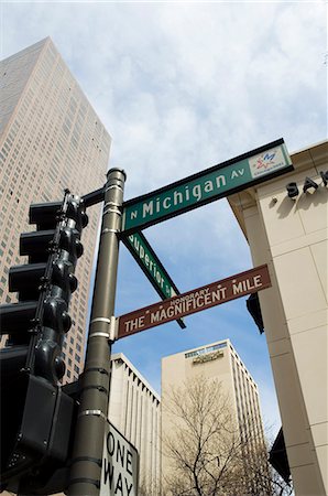 street sign and chicago - Michigan Avenue or The Magnificent Mile, famous for its shopping, Chicago, Illinois, United States of America, North America Stock Photo - Rights-Managed, Code: 841-02992575