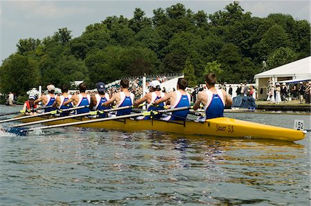simsearch:841-02992776,k - Rowing at the Henley Royal Regatta, Henley on Thames, England, United Kingdom, Europe Stock Photo - Rights-Managed, Code: 841-02992773