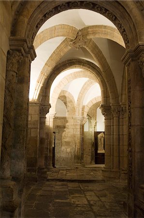 La crypte de la cathédrale de Santiago, patrimoine mondial UNESCO, Saint Jacques de Compostelle, Galice, Espagne, Europe Photographie de stock - Rights-Managed, Code: 841-02993190