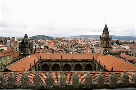 santiago de compostela - Cloisters from roof of Santiago Cathedral, UNESCO World Heritage Site, Santiago de Compostela, Galicia, Spain, Europe Fotografie stock - Rights-Managed, Codice: 841-02993235