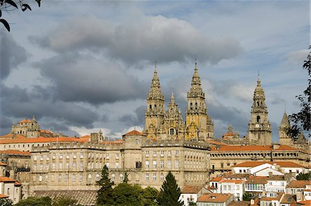 santiago cathedral - Santiago Cathedral with the Palace of Raxoi in foreground, UNESCO World Heritage Site, Santiago de Compostela, Galicia, Spain, Europe Stock Photo - Rights-Managed, Code: 841-02993274