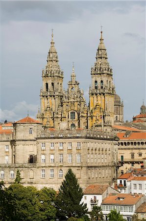 santiago de compostela cathedral - Cathédrale de Santiago avec le Palais de Raxoi, en avant-plan, patrimoine mondial UNESCO, Saint Jacques de Compostelle, Galice, Espagne, Europe Photographie de stock - Rights-Managed, Code: 841-02993271