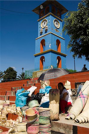 Tour de l'horloge, Zaachila, Oaxaca, au Mexique, en Amérique du Nord Photographie de stock - Rights-Managed, Code: 841-02993335