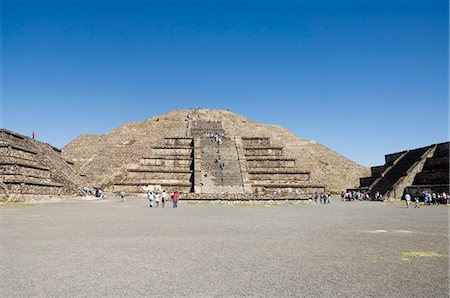 Pyramide de la 150AD de la lune, Teotihuacan, à 600AD et plus tard utilisé par les Aztèques, patrimoine mondial UNESCO, au nord de Mexico, au Mexique, en Amérique du Nord Photographie de stock - Rights-Managed, Code: 841-02993363