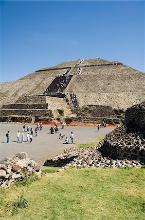 simsearch:841-02993363,k - Pyramide de la 150AD de Sun, Teotihuacan, à 600AD et plus tard utilisé par les Aztèques, patrimoine mondial UNESCO, au nord de Mexico, au Mexique, en Amérique du Nord Photographie de stock - Rights-Managed, Code: 841-02993375