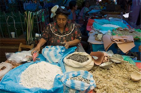 simsearch:841-03675106,k - Market day at Zaachila, Oaxaca, Mexico, North America Fotografie stock - Rights-Managed, Codice: 841-02993461