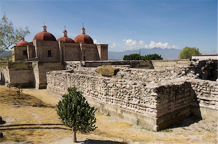 simsearch:841-02916229,k - Église de San Pablo, Mitla, Oaxaca, au Mexique, en Amérique du Nord Photographie de stock - Rights-Managed, Code: 841-02993479