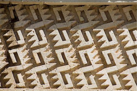 Fantastic geometric carving, Mitla, ancient Mixtec site, Oaxaca, Mexico, North America Foto de stock - Con derechos protegidos, Código: 841-02993483