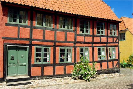 Colourful house, Aeroskobing, Aero, Denmark, Scandinavia, Europe Fotografie stock - Rights-Managed, Codice: 841-02993551