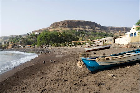 simsearch:841-02993677,k - Fishing boats on beach at Cidade Velha, Santiago, Cape Verde Islands, Africa Stock Photo - Rights-Managed, Code: 841-02993708