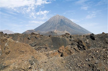 simsearch:841-03034186,k - Le volcan de Pico de Fogo en arrière-plan, Fogo (feu), îles du Cap-vert, Afrique Photographie de stock - Rights-Managed, Code: 841-02993767