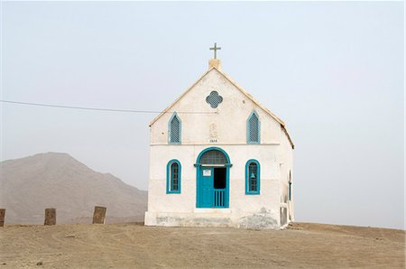 Église près de Salinas, îles de Sal, Cap-vert, Afrique Photographie de stock - Rights-Managed, Code: 841-02993793