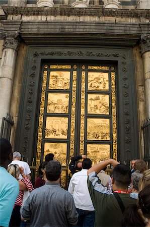 Ghiberti's door, the gates of paradise, east door of the Battistero (Baptistry), Florence (Firenze), Tuscany, Italy, Europe Foto de stock - Con derechos protegidos, Código: 841-03027794