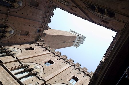 palazzo publico - View of the bell tower of the Palazzo Pubblico, Siena, Tuscany, Italy, Europe Foto de stock - Con derechos protegidos, Código: 841-03027880