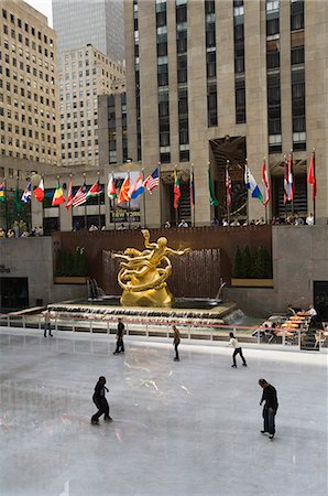Rockefeller Center Ice Rink, Manhattan, New York, New York State, United States of America, North America Foto de stock - Con derechos protegidos, Código: 841-03028158