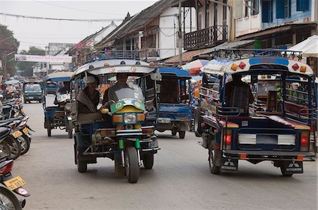 Street scene, Luang Prabang, Laos, Indochina, Southeast Asia, Asia Stock Photo - Rights-Managed, Code: 841-03028346