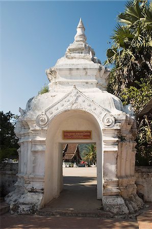 simsearch:851-02961313,k - Wat Xieng Thong, Luang Prabang, patrimoine mondial de l'UNESCO, au Laos, Indochine, Asie du sud-est, Asie Photographie de stock - Rights-Managed, Code: 841-03028540