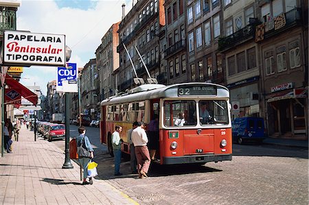 Street scene of people getting on a trolley bus in the city of Oporto (Porto), Portugal, Europe Stock Photo - Rights-Managed, Code: 841-03028636