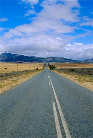 simsearch:841-02918884,k - Straight road, Little Karoo, South Affrica Stock Photo - Rights-Managed, Code: 841-03028679