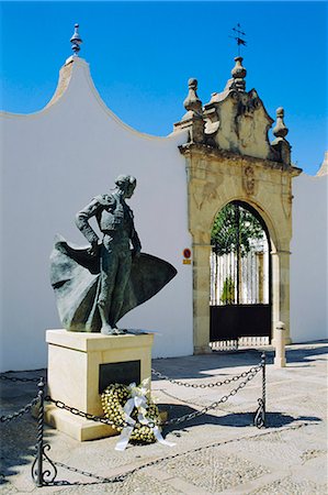 Bullfighter tatue outside building, Ronda, Andalucia, Spain Stock Photo - Rights-Managed, Code: 841-03028722