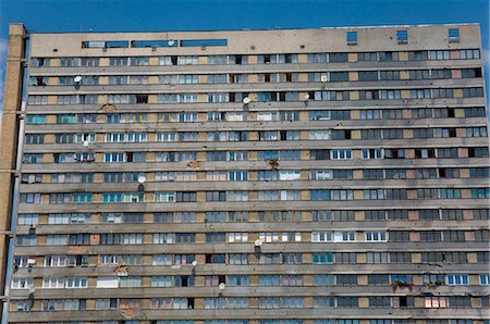 Bloc appartement guerre endommagé, Sarajevo, Bosnie, Bosnie-Herzégovine, Europe Photographie de stock - Rights-Managed, Code: 841-03028871