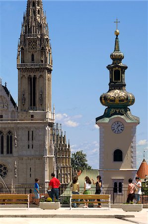 View towards St. Stephen's Cathedral and the Church of St. Mary, from Jezuitski Square, Gorni Grad (Upper Town), Zagreb, Croatia, Europe Foto de stock - Con derechos protegidos, Código: 841-03029022