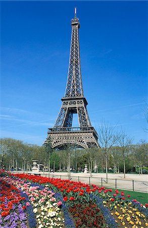 simsearch:841-02918404,k - Eiffel Tower, Paris, France, Europe Stock Photo - Rights-Managed, Code: 841-03029495