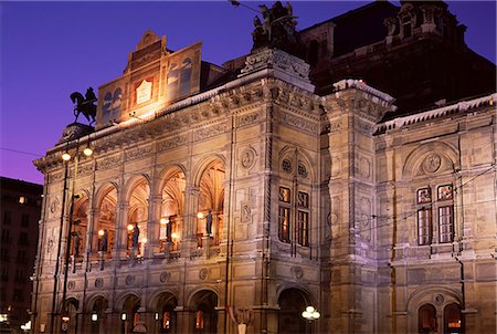 The Opera at night, Vienna, Austria, Europe Foto de stock - Con derechos protegidos, Código: 841-03029611