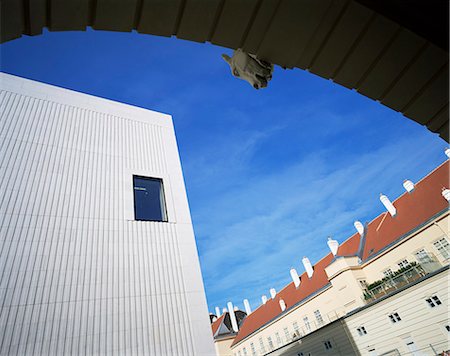simsearch:841-03029806,k - Musée Leopold, MuseumsQuartier (quartier des musées), neuf en 2001, Vienne, Autriche, Europe Photographie de stock - Rights-Managed, Code: 841-03029667