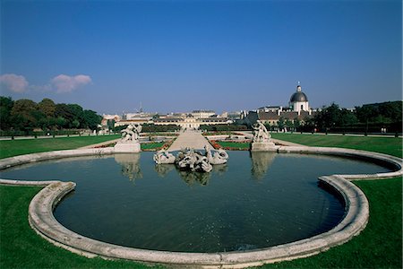 simsearch:841-06030499,k - Lower Belvedere with pond, Vienna, Austria, Europe Stock Photo - Rights-Managed, Code: 841-03029841