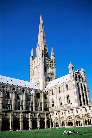 Norwich Cathedral from the cloisters, Norwich, Norfolk, England, United Kingdom, Europe Foto de stock - Con derechos protegidos, Código: 841-03029988