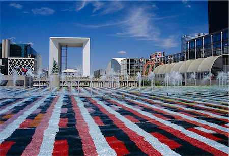simsearch:841-02945258,k - La Defense, Paris, France Photographie de stock - Rights-Managed, Code: 841-03034312