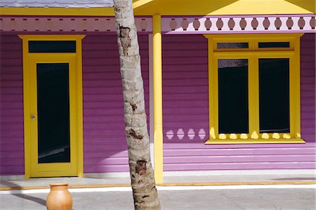 Pink house,Caribbean Stock Photo - Rights-Managed, Code: 841-03034351