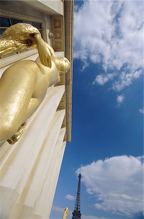 simsearch:841-07081202,k - Statues au Trocadéro et la tour Eiffel, Paris, France, Europe Photographie de stock - Rights-Managed, Code: 841-03034669