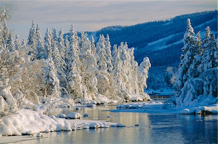 simsearch:841-02918488,k - Frozen river near Evje,Norway Stock Photo - Rights-Managed, Code: 841-03035651