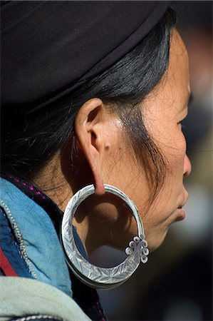 ear jewelry for women - Sapa morning market,Sapa,Northern Vietnam,Southeast Asia,Asia Stock Photo - Rights-Managed, Code: 841-03035711